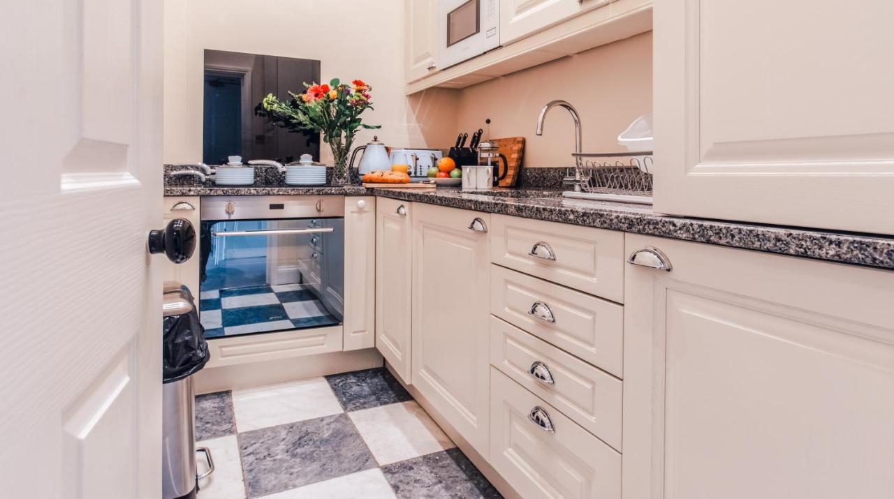 Flat 3, 6 Lypiatt Terrace Cheltenham Gloucestershire Gl50 2Sx Экстерьер фото