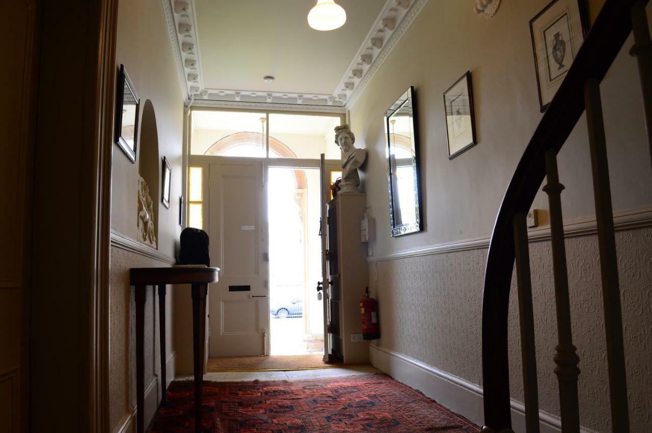 Flat 3, 6 Lypiatt Terrace Cheltenham Gloucestershire Gl50 2Sx Экстерьер фото