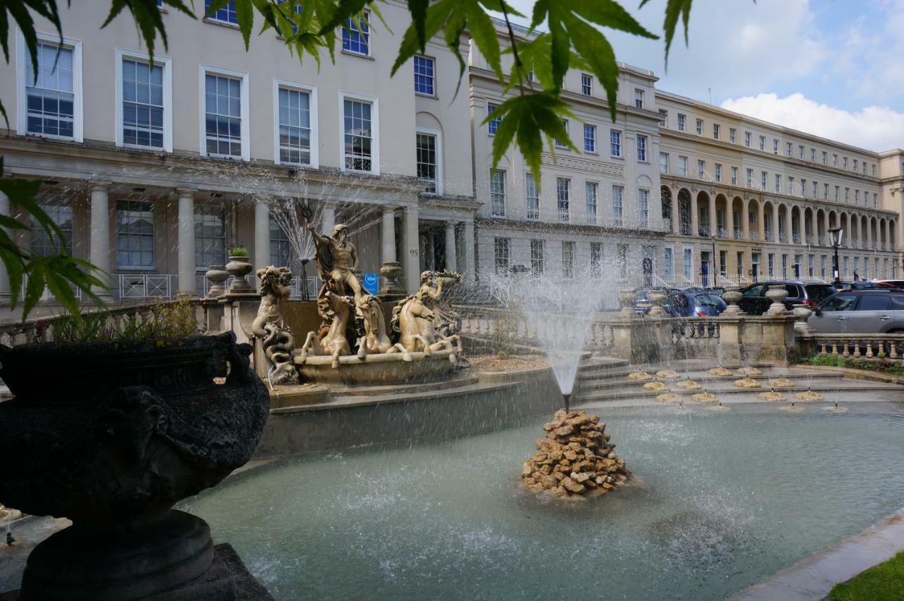 Flat 3, 6 Lypiatt Terrace Cheltenham Gloucestershire Gl50 2Sx Экстерьер фото